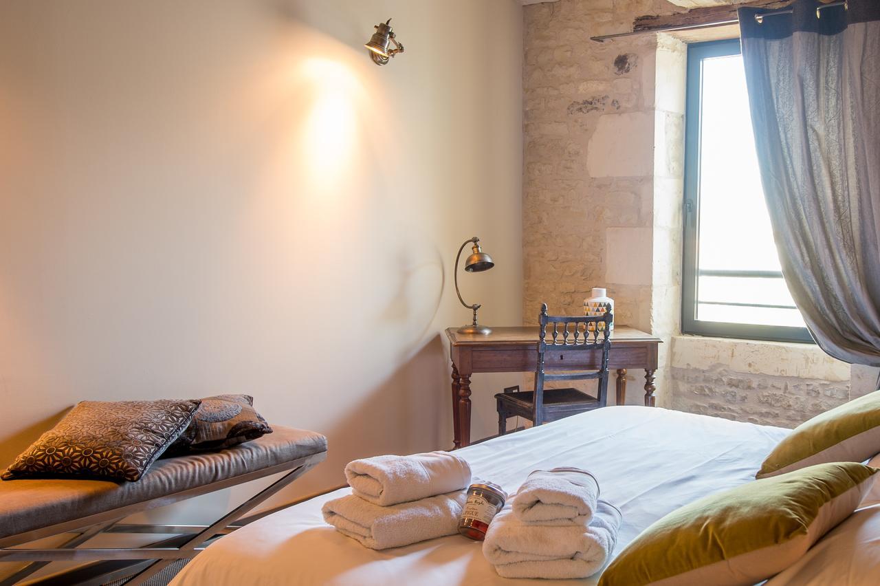 Bed and Breakfast Un Banc Au Soleil Marsilly  Экстерьер фото
