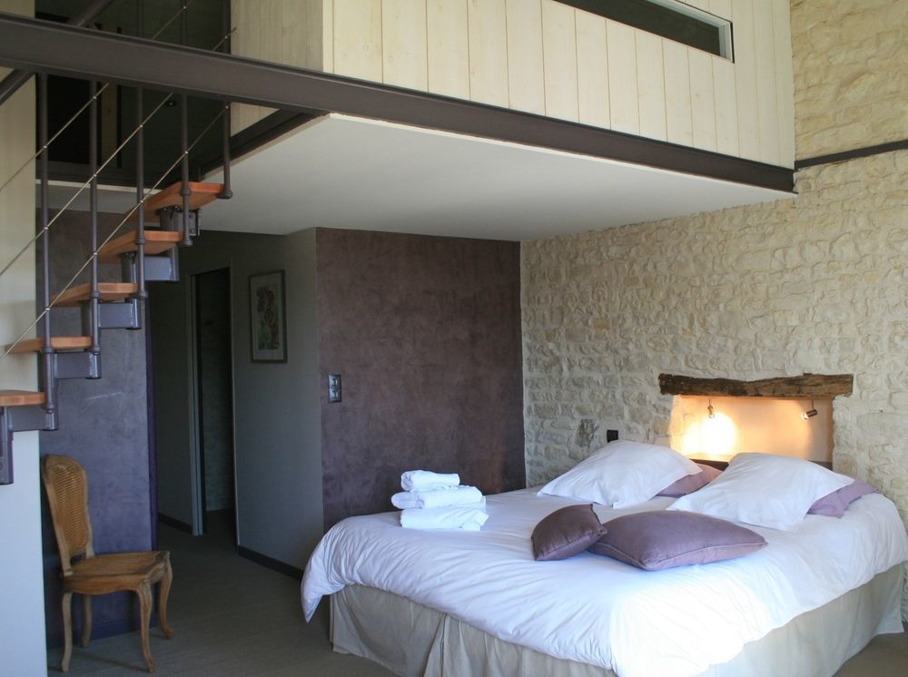 Bed and Breakfast Un Banc Au Soleil Marsilly  Экстерьер фото